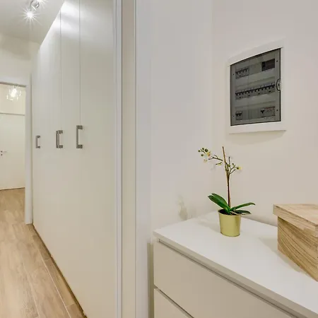 Gasthof Vidar Train Station Marghera